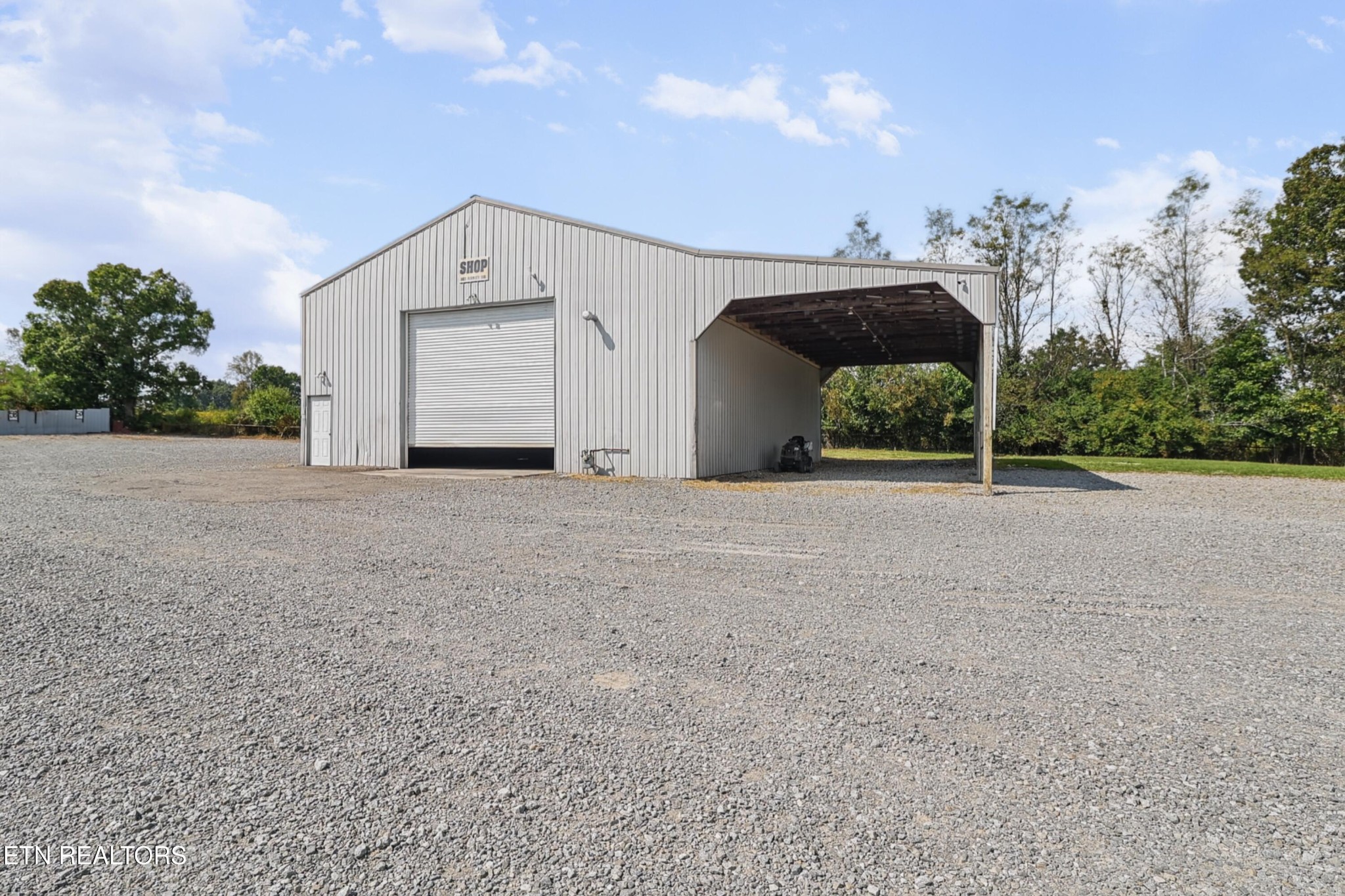 165 Ramey Road Crossville, TN 38571 - Photo 4 of 24 Gallery Image 4