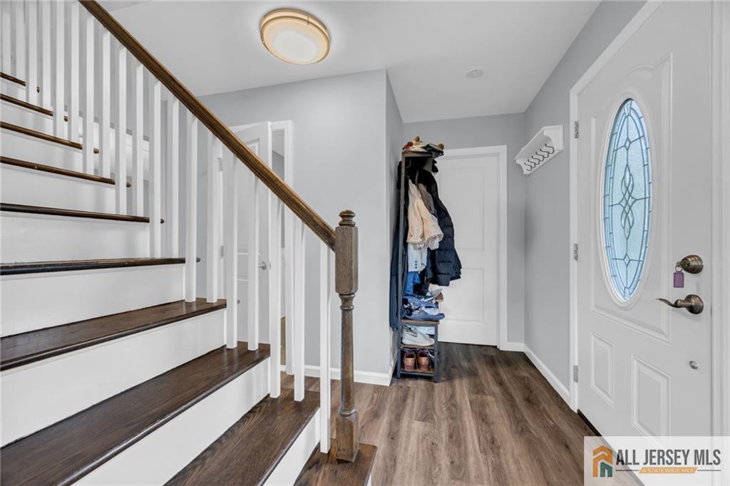 66 Johnson Road Somerset, NJ 08873 - Photo 5 of 42 Gallery Image 5
