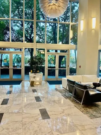 a view of livingroom with dining area