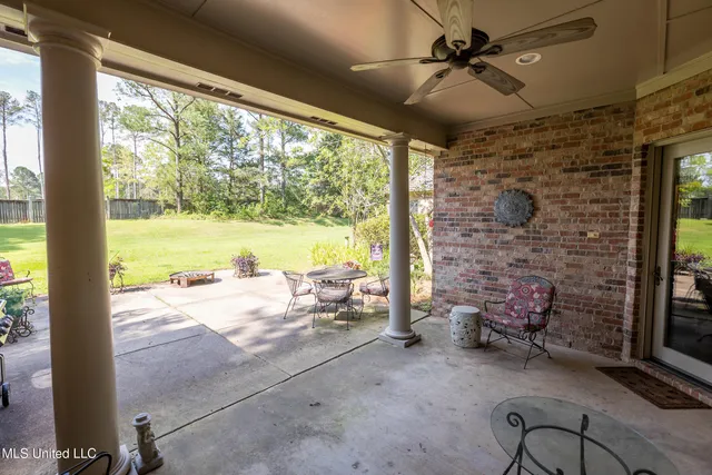 $635,000 | 308 Pinehurst Circle, Ridgeland, MS 39157