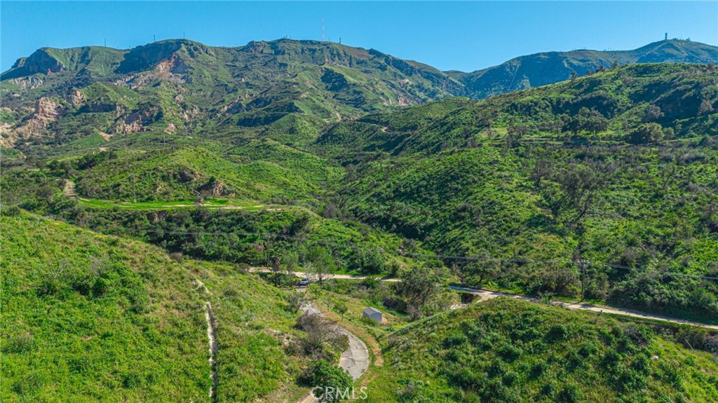 18500 South Mountain Road Santa Paula, CA 93060 - Photo 16 of 35 an aerial view of a house with a yard