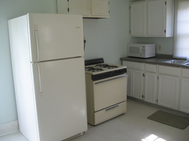 5020 Hatfield Road Fort Wayne, IN 46808 - Photo 2 of 18 Gallery Image 2