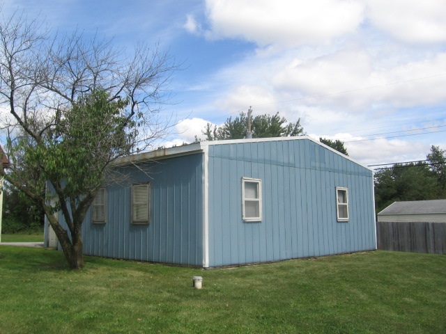 5020 Hatfield Road Fort Wayne, IN 46808 - Photo 17 of 18 Gallery Image 17