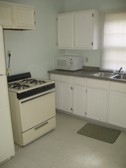 5020 Hatfield Road Fort Wayne, IN 46808 - Photo 4 of 18 Gallery Image 4