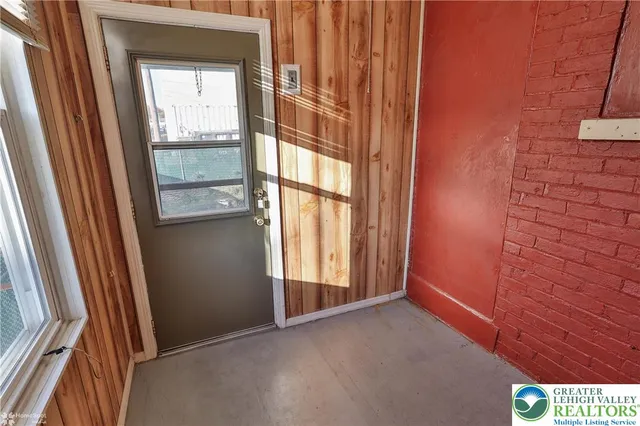 $245,000 | 744 North 16th Street, Allentown, PA 18102