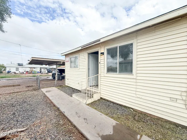 $795 | 3426 East Melvin Street, Unit E, Phoenix, AZ 85008