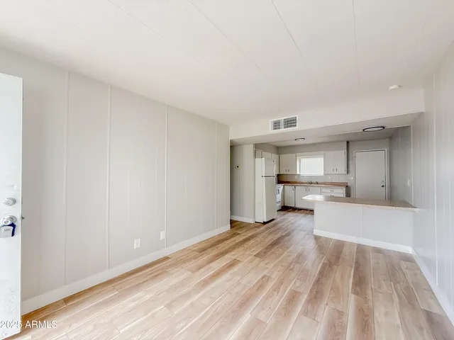 $795 | 3426 East Melvin Street, Unit E, Phoenix, AZ 85008