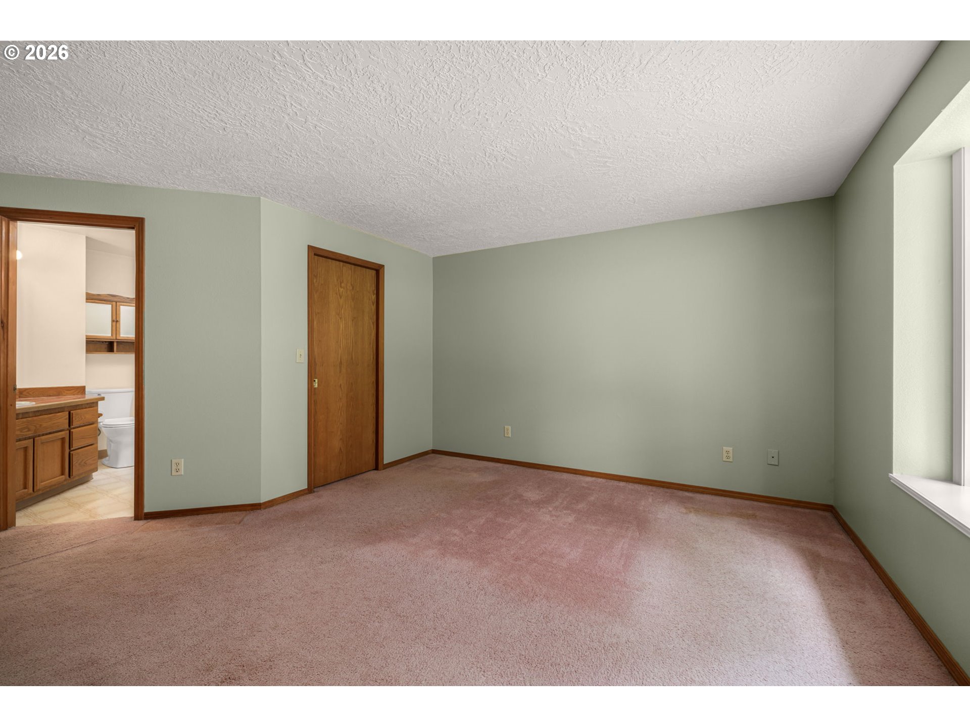 701 Southwest Linneman Court Gresham, OR 97030 - Photo 18 of 28