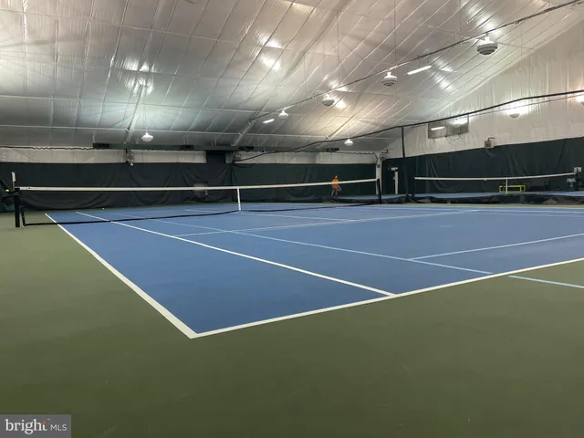 $390,000 | 205 Yoakum Parkway, Unit 823, Alexandria, VA 22304