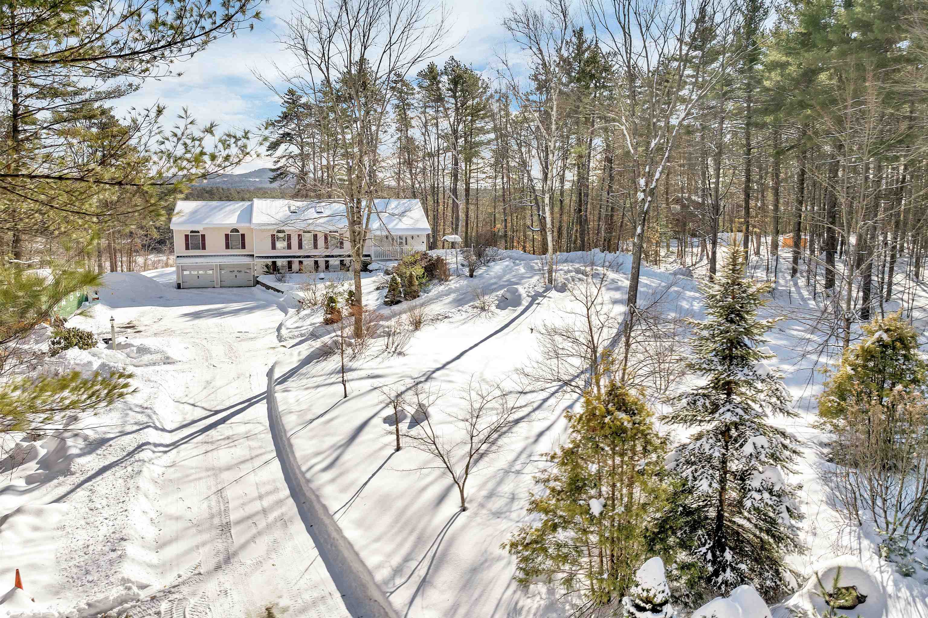 200 Pine River Path Effingham, NH 03882 - Photo 1 of 26