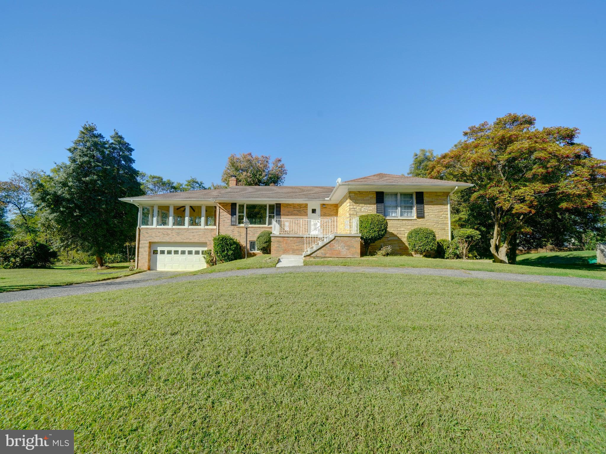 701 Rosier Road Fort Washington, MD 20744 - Photo 3 of 14 Gallery Image 3