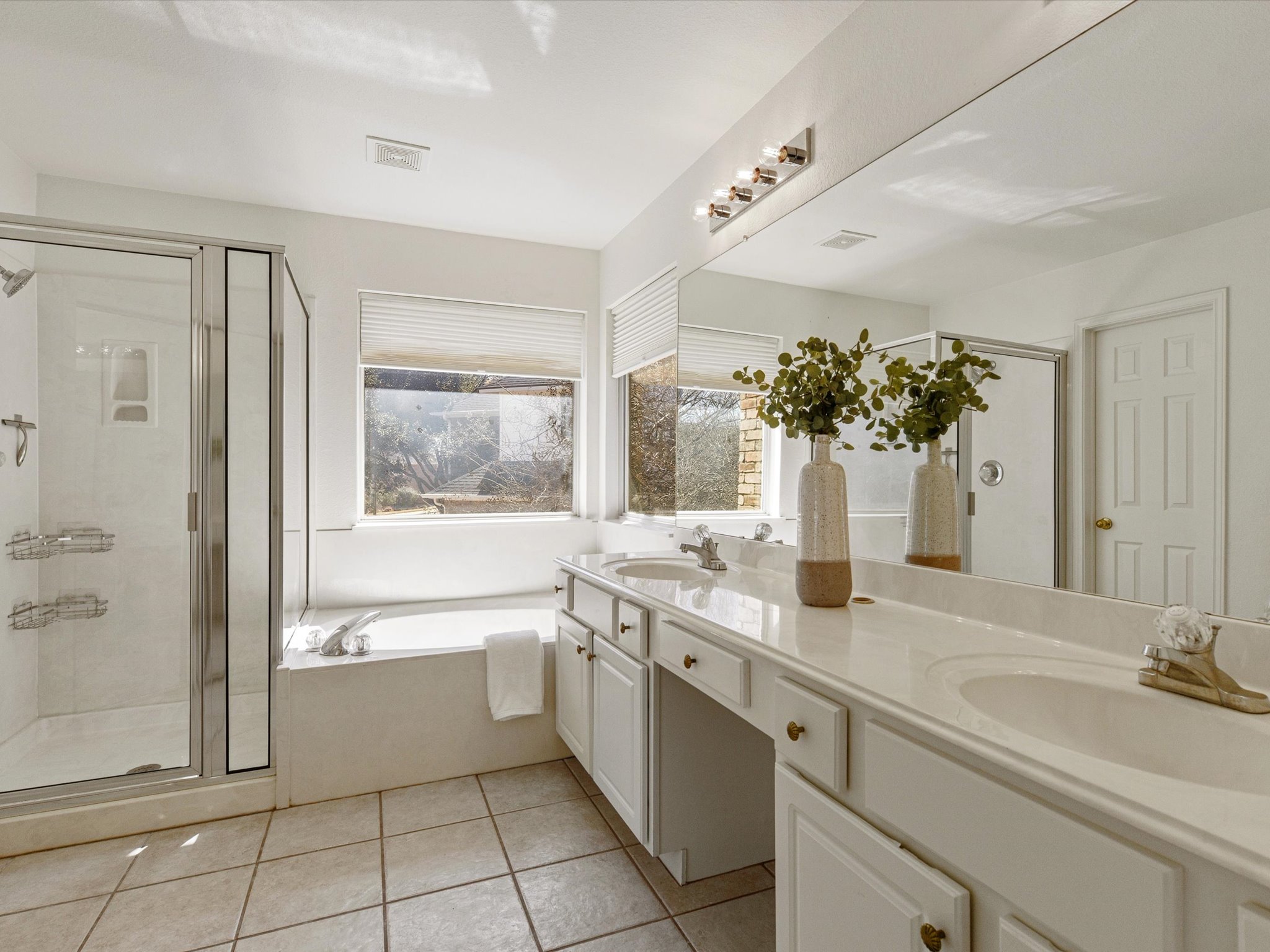 501 River Down Road Georgetown, TX 78628 - Photo 15 of 34