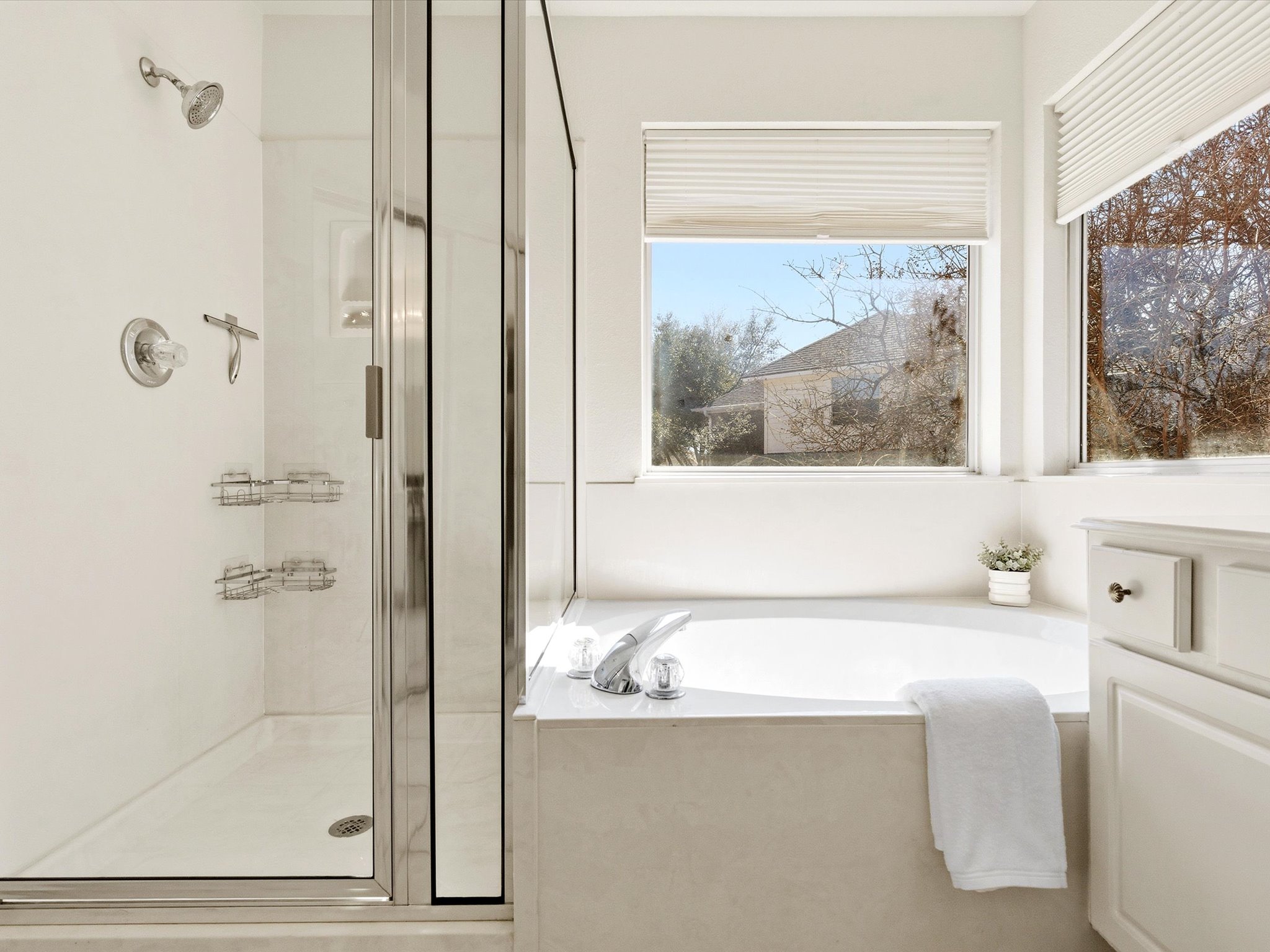 501 River Down Road Georgetown, TX 78628 - Photo 16 of 34