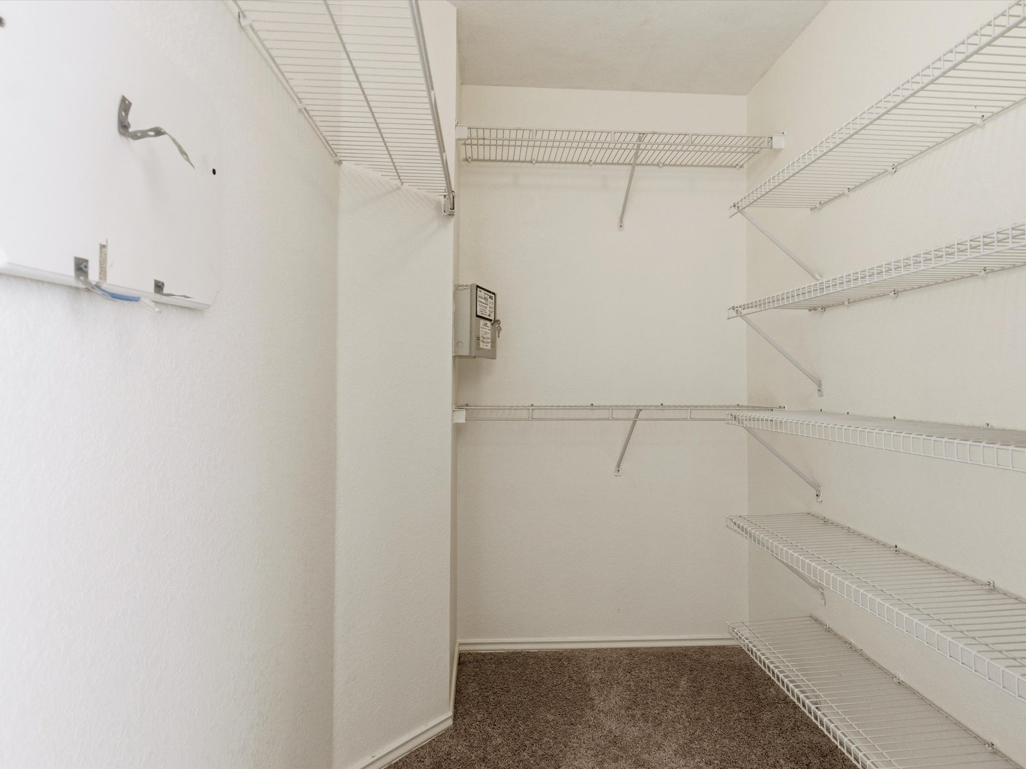 501 River Down Road Georgetown, TX 78628 - Photo 17 of 34