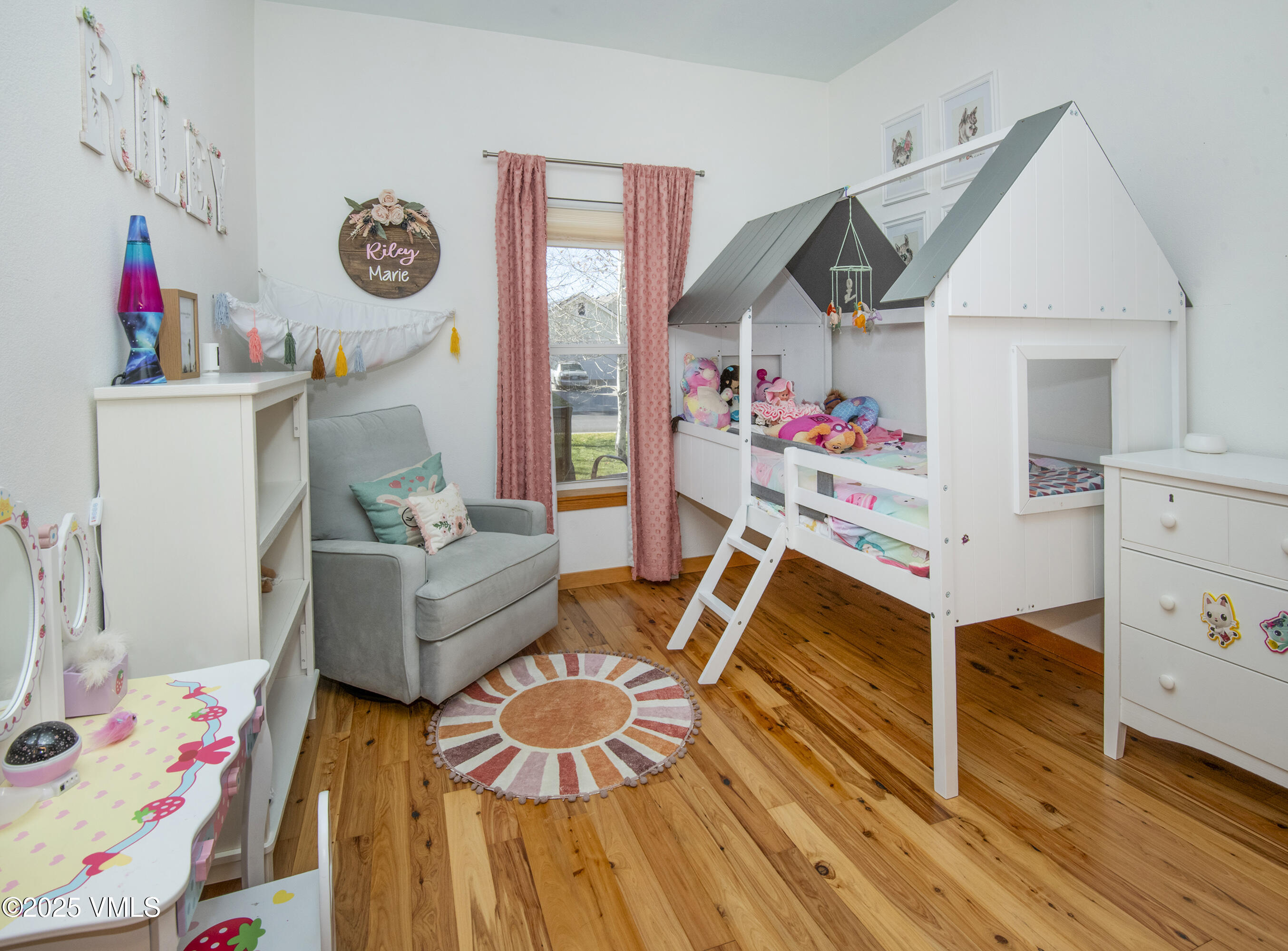 89 Blackhawk Road Gypsum, CO 81637 - Photo 14 of 32 89-Blackhawk-MLS_14