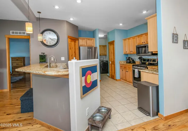 $985,000 | 89 Blackhawk Road, Gypsum, CO 81637