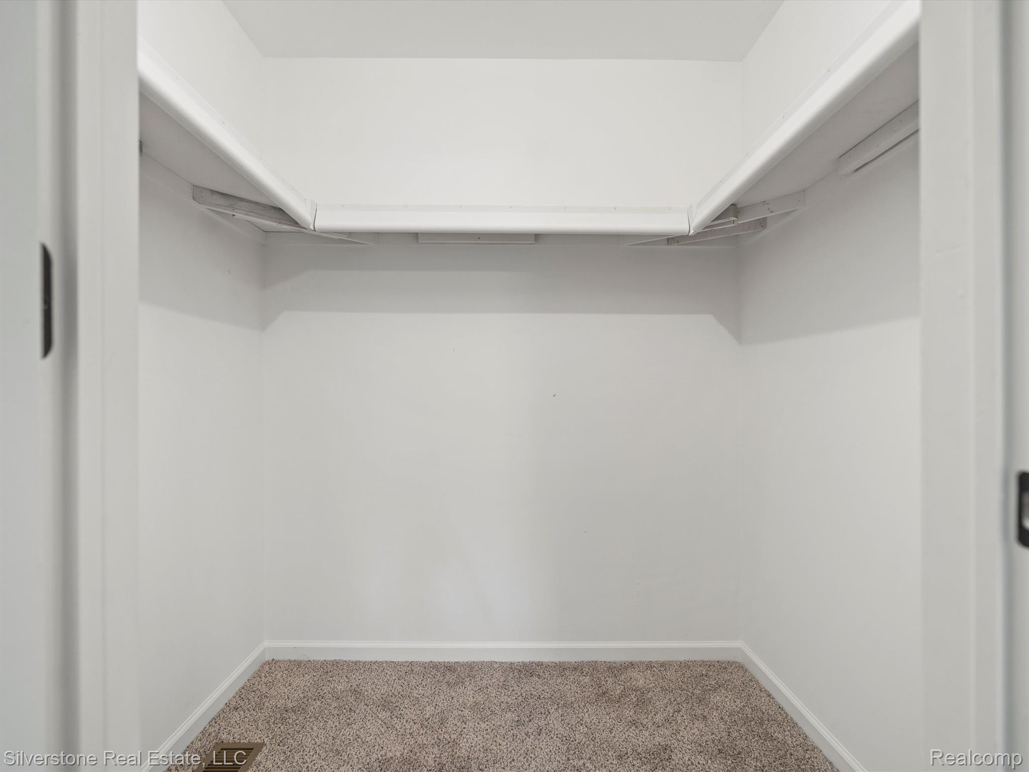 55257 Jewell Road Utica, MI 48315 - Photo 42 of 48