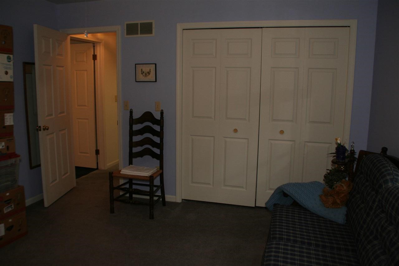 1151 Heatherwoode Road Flint, MI 48532 - Photo 34 of 39 21520639-33.JPG
