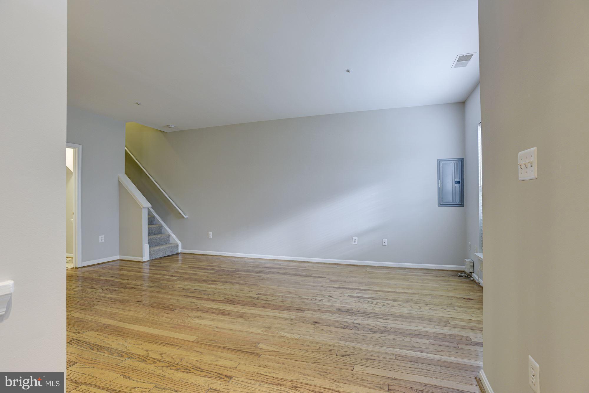 8714 Autumn Ridge Court Odenton, MD 21113 - Photo 6 of 43 Foyer | Living Room