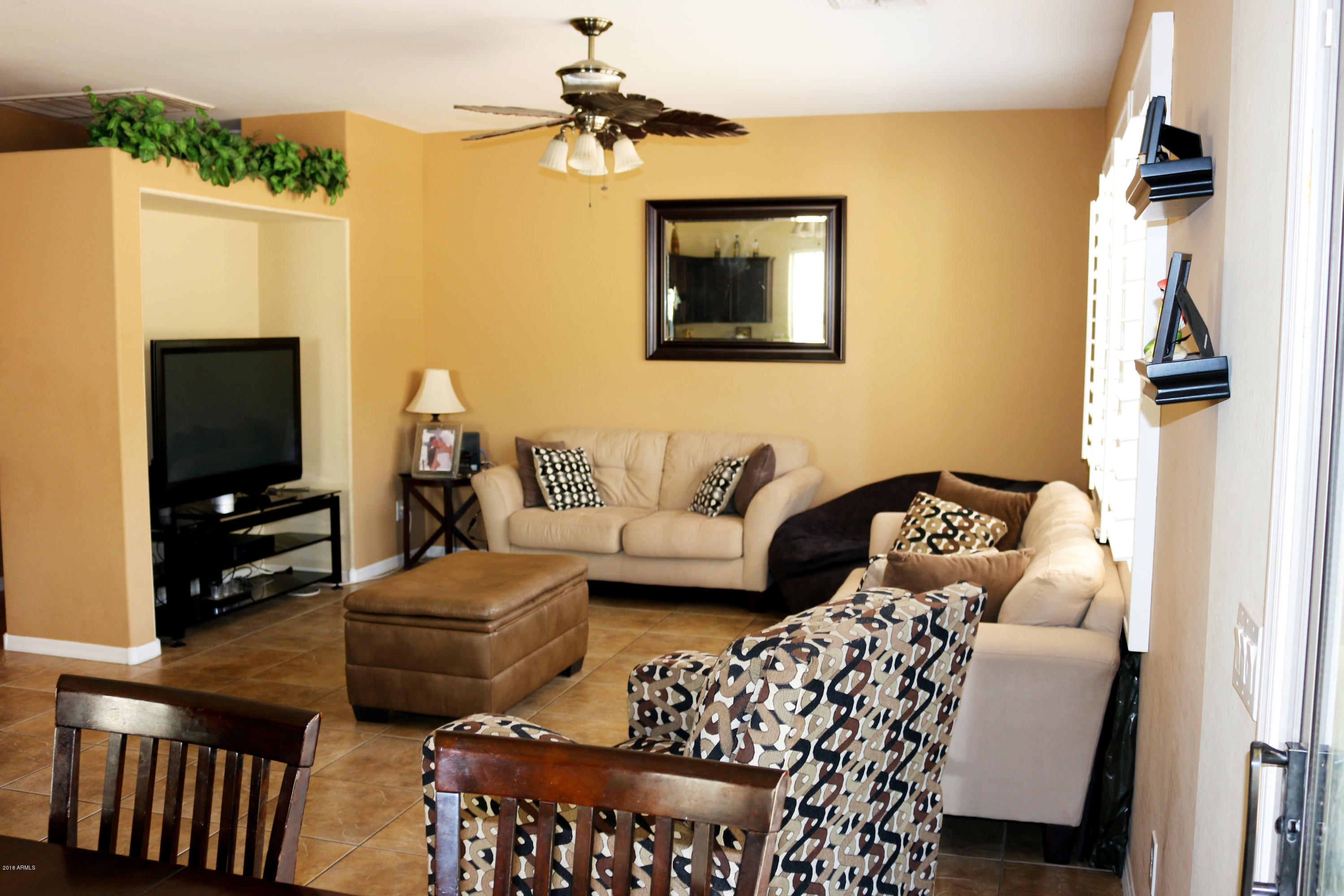7412 West Cordes Road Phoenix, AZ 85043 - Photo 3 of 17 EDITED IMG_5022