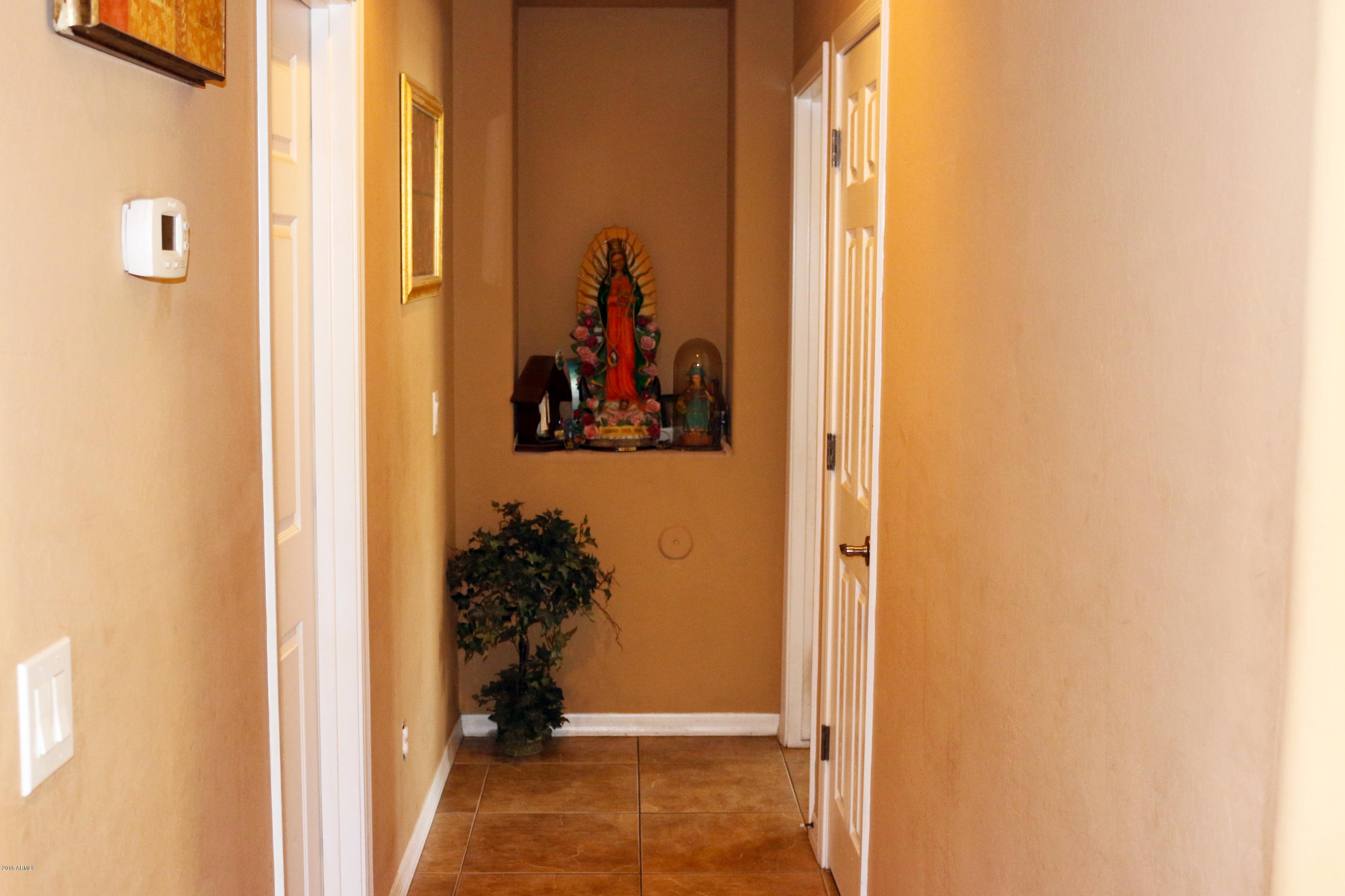 7412 West Cordes Road Phoenix, AZ 85043 - Photo 7 of 17 EDITED IMG_5075