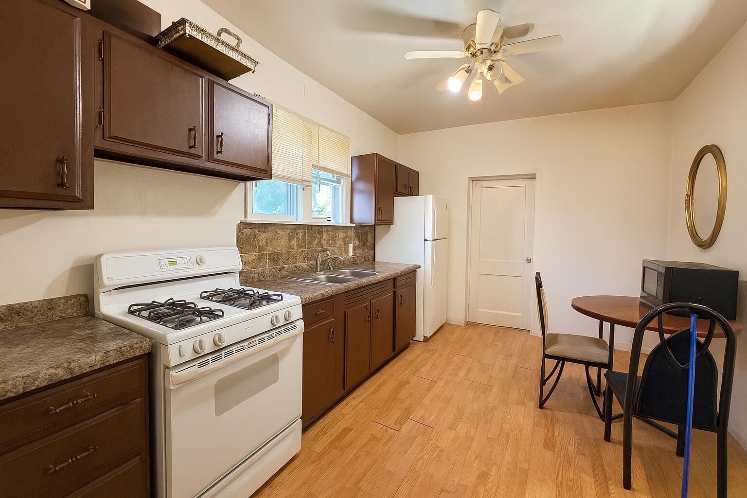 10 Webb Street Hammond, IN 46320 - Photo 6 of 13 1536x1024