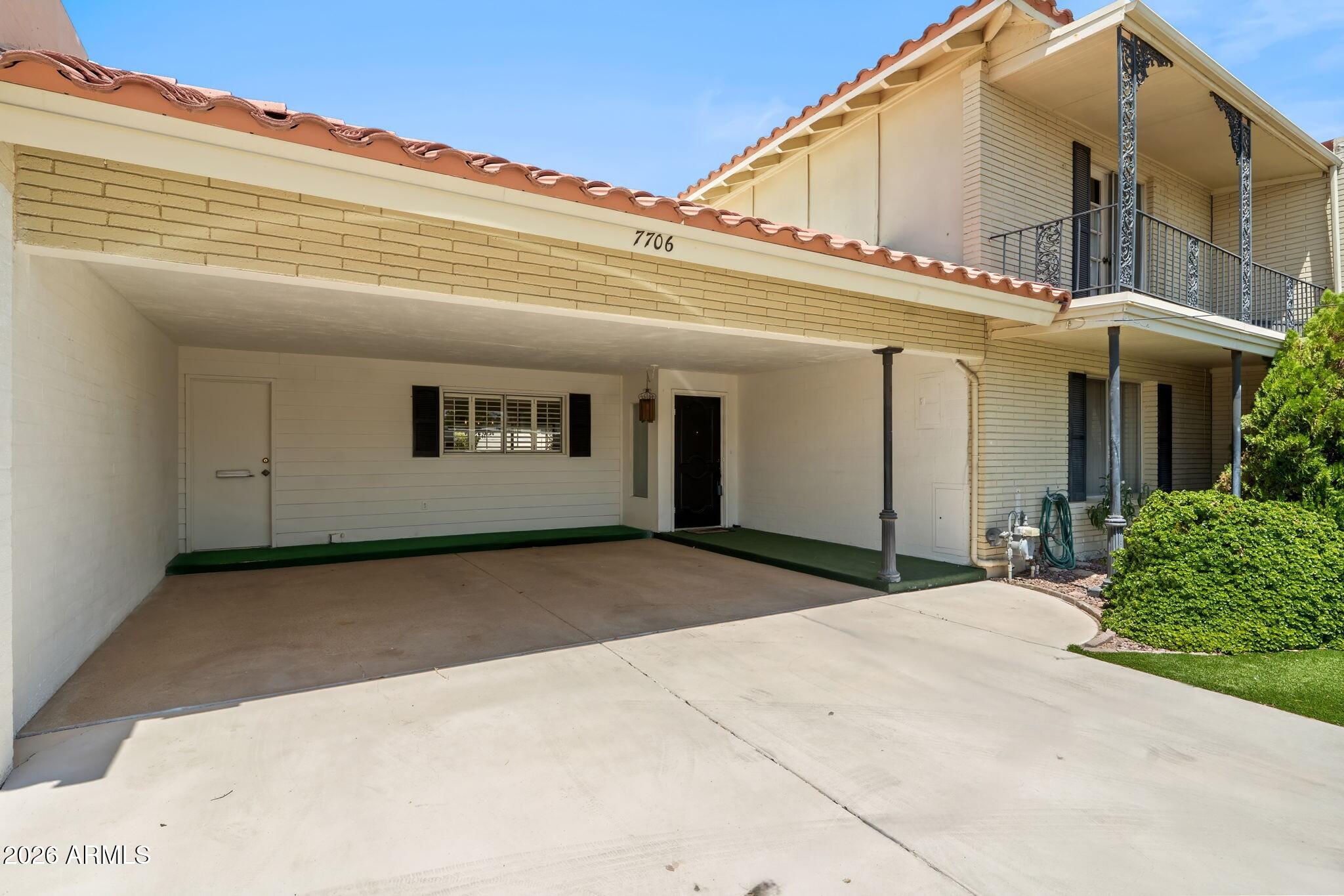 7706 East Chaparral Road Scottsdale, AZ 85250 - Photo 2 of 33 a view of a building