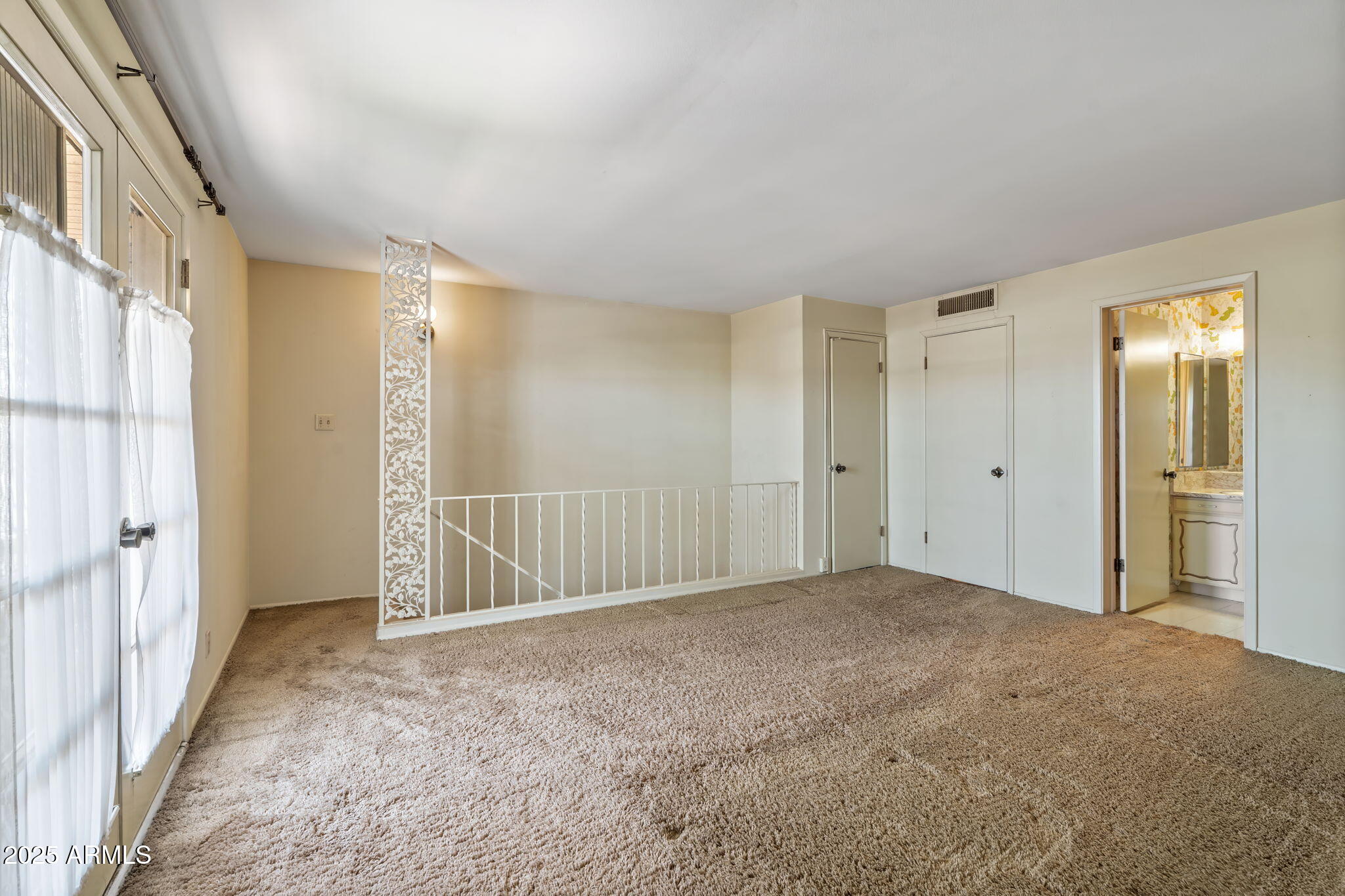 7706 East Chaparral Road Scottsdale, AZ 85250 - Photo 25 of 33 a view of an empty room