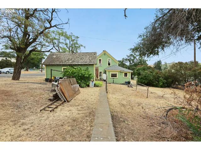 $196,500 | 109 Bidwell Street, Moro, OR 97039