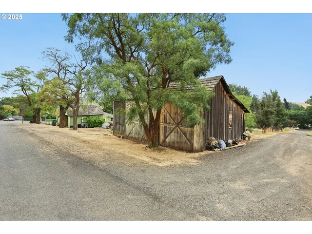 $196,500 | 109 Bidwell Street, Moro, OR 97039