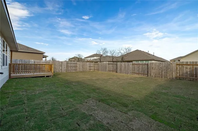 $1,950 | 208 Evening Star Lane, Georgetown, TX 78628