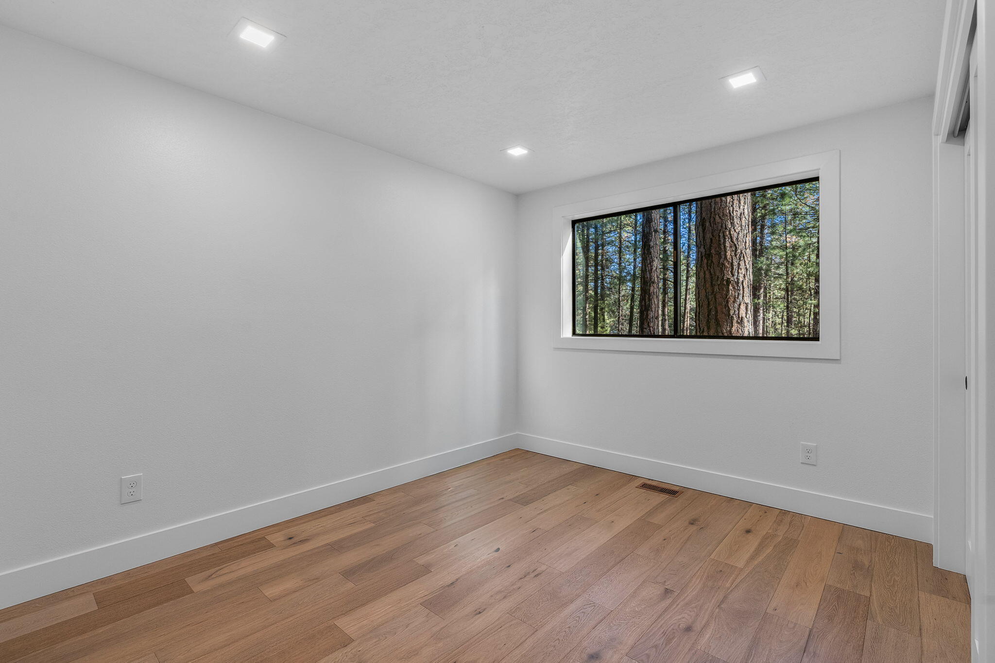 14455 Crossroads Loop Sisters, OR 97759 - Photo 22 of 37