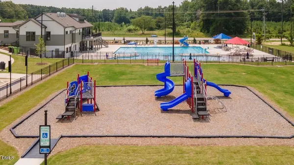 $309,990 | 600 Barrington Row Avenue, Zebulon, NC 27597