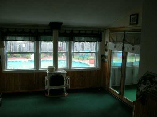 38 Delwood Road Warwick, RI 02889 - Photo 3 of 8 Other.
