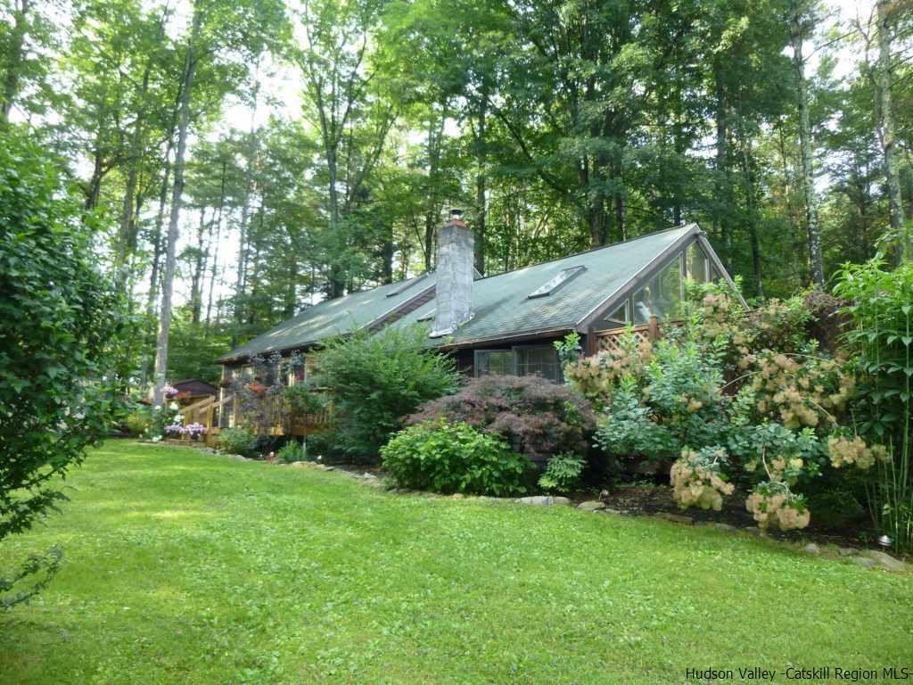 8 Chipmunk Hollow Road Kerhonkson, NY 12446 - Photo 3 of 26 Photo 3