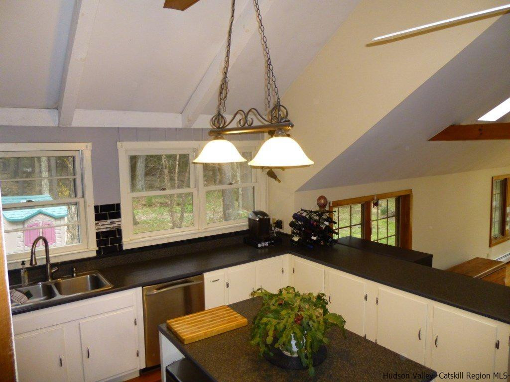 8 Chipmunk Hollow Road Kerhonkson, NY 12446 - Photo 10 of 26 Photo 10