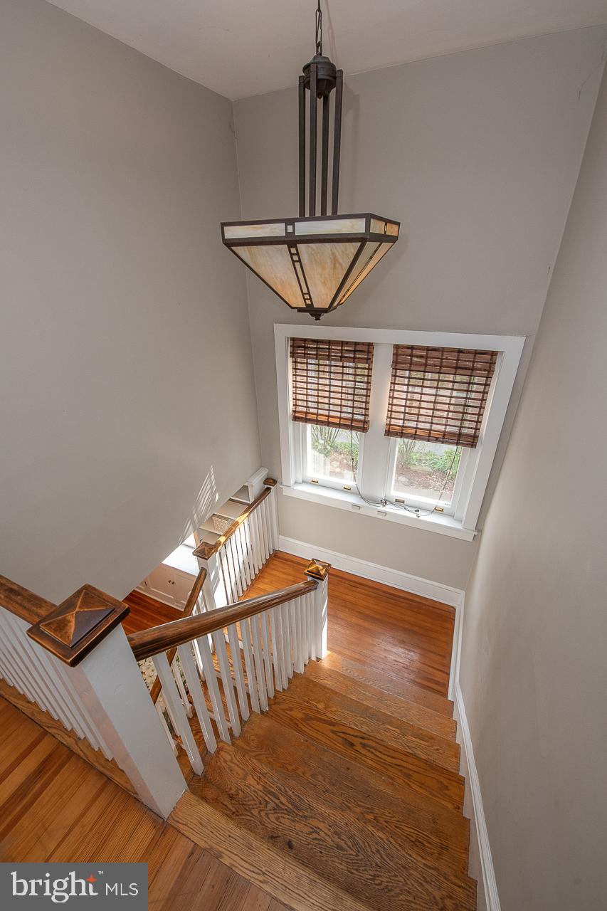 778 Upper Gulph Road Wayne, PA 19087 - Photo 20 of 36 Turned Staircase to second level