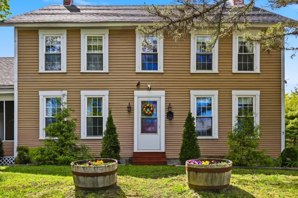 $649,898 | 3 Cheney Hill Road, Bradford, NH 03221