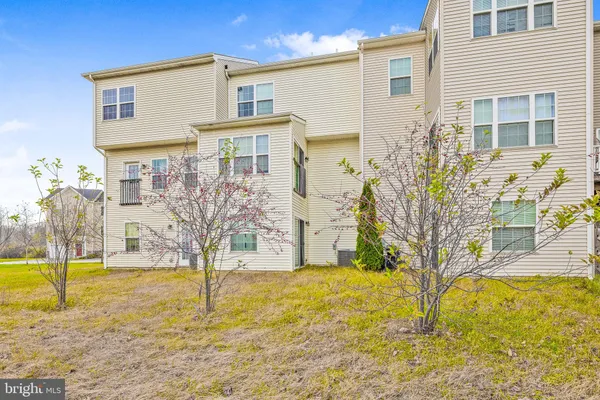 $359,000 | 868 Lissicasey Loop, Middletown, DE 19709