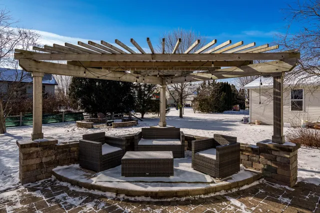 $349,900 | 256 Blaser Drive, Belleville, WI 53508