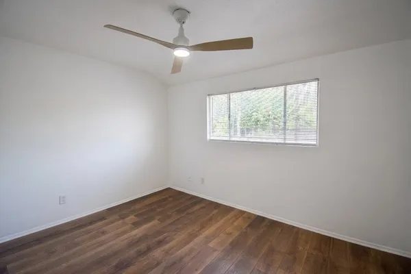 $1,500 | 433 Sunset Drive, Unit 3, Dickinson, TX 77539