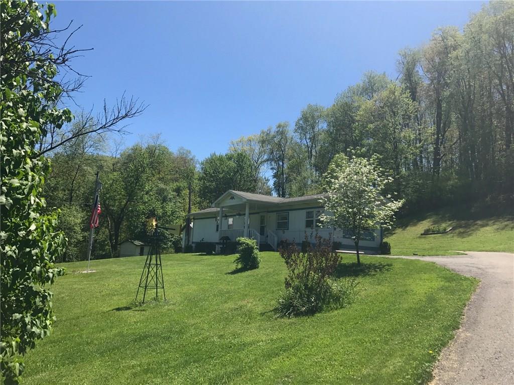 106 Ridge Road Acme, PA 15610 - Photo 2 of 7 Gallery Image 2