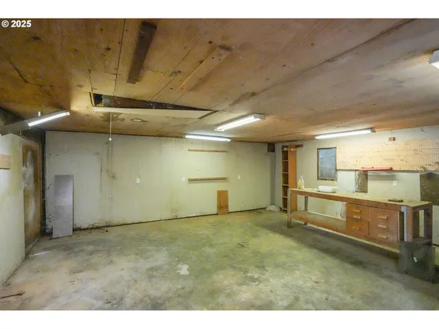 $485,000 | 601 South Water Street, Silverton, OR 97381