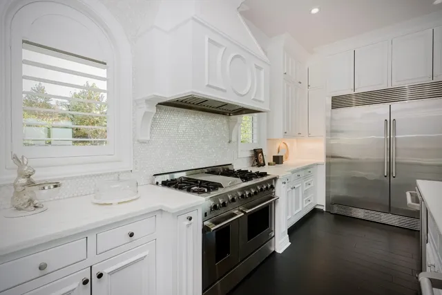 $5,400,000 | 2204 Canonero Drive, Austin, TX 78746