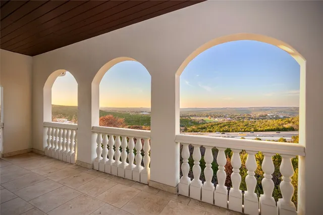 $5,400,000 | 2204 Canonero Drive, Austin, TX 78746