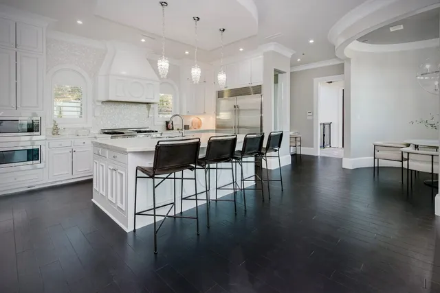 $5,400,000 | 2204 Canonero Drive, Austin, TX 78746