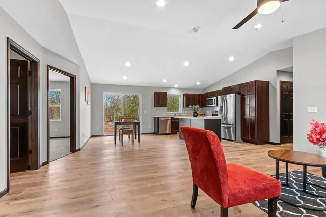 $349,900 | 1801 Southland Lane, New London, WI 54961