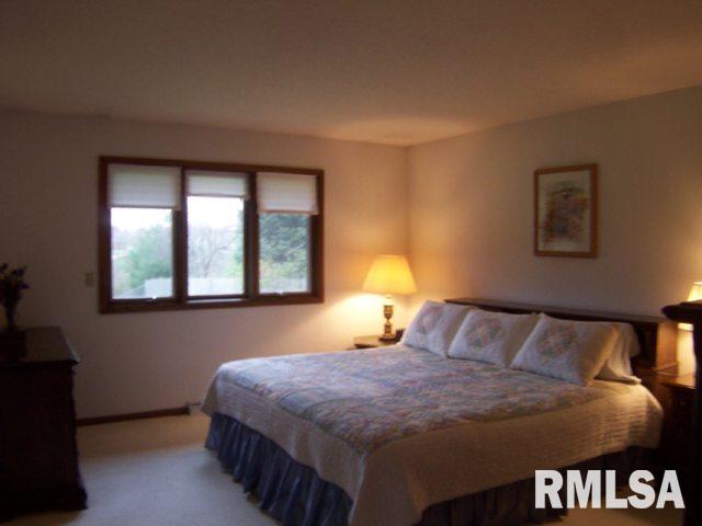 3185 Quail Ridge Road Bettendorf, IA 52722 - Photo 7 of 9 Gallery Image 7