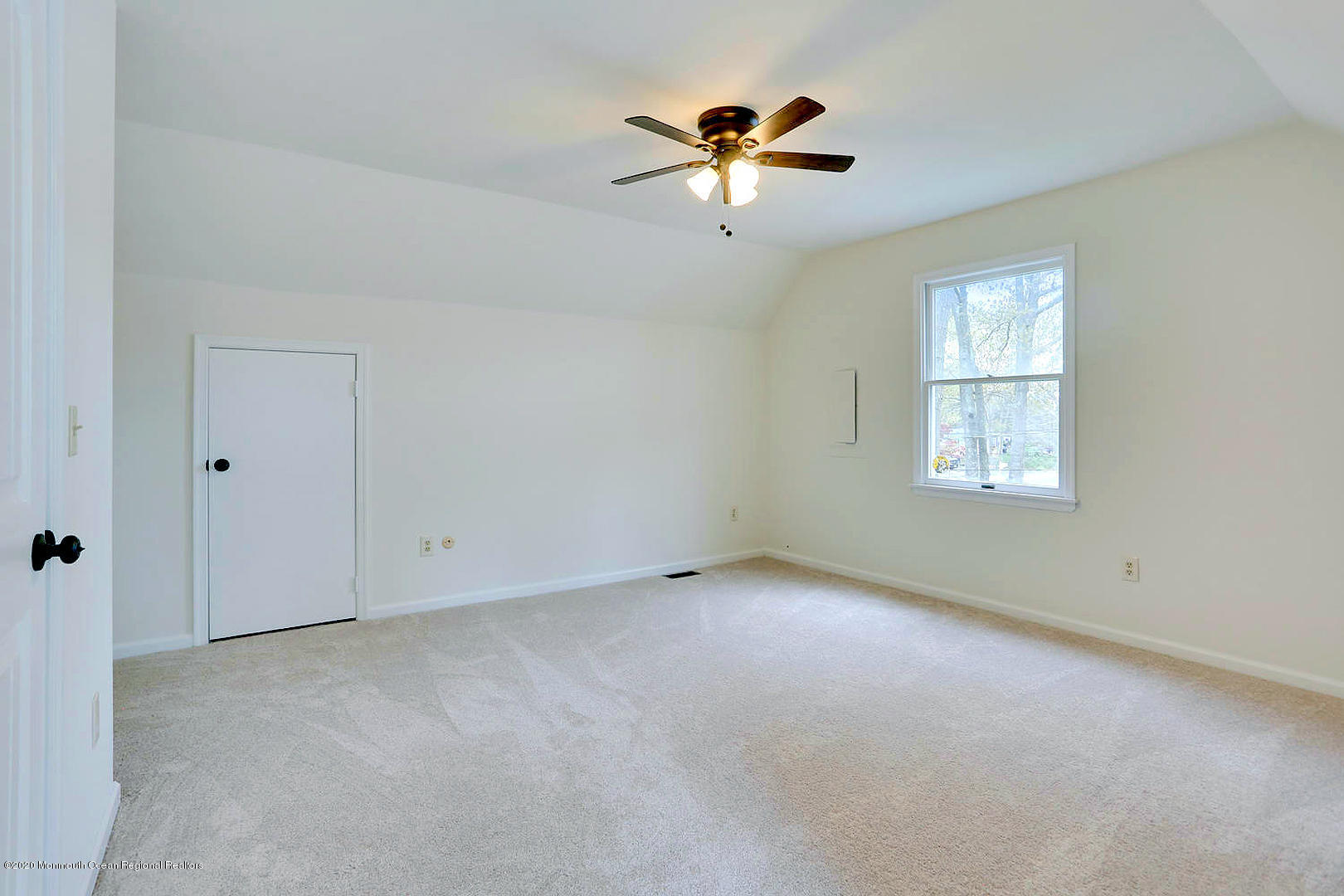 1202 Kennebec Road Forked River, NJ 08731 - Photo 20 of 31 1202 Kennebec Rd Lacey-large-020-008-Bed