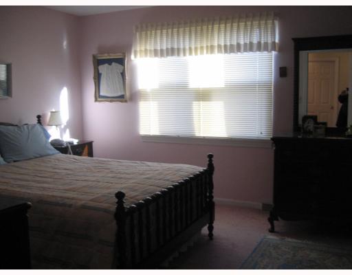 236 Old Forge Road, Unit 10B Warwick, RI 02818 - Photo 5 of 12 Master Bedroom.
